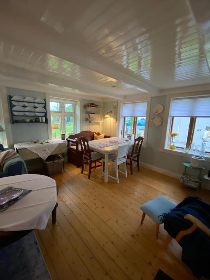 Nordlandshuset "Lottebakken", Ballstad In Lofoten Eksteriør billede